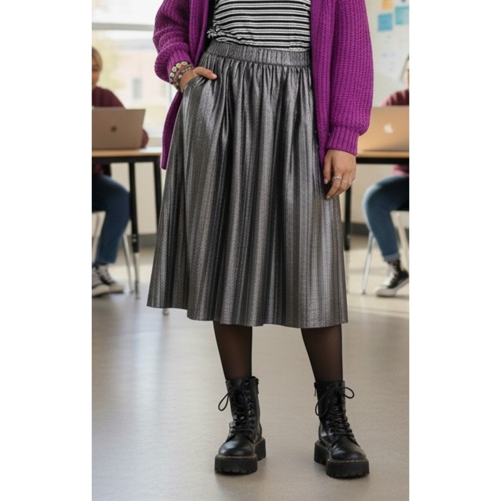 Girls TCP‎ size 10/12 Metallic Silver Pleated Mini Skirt Party